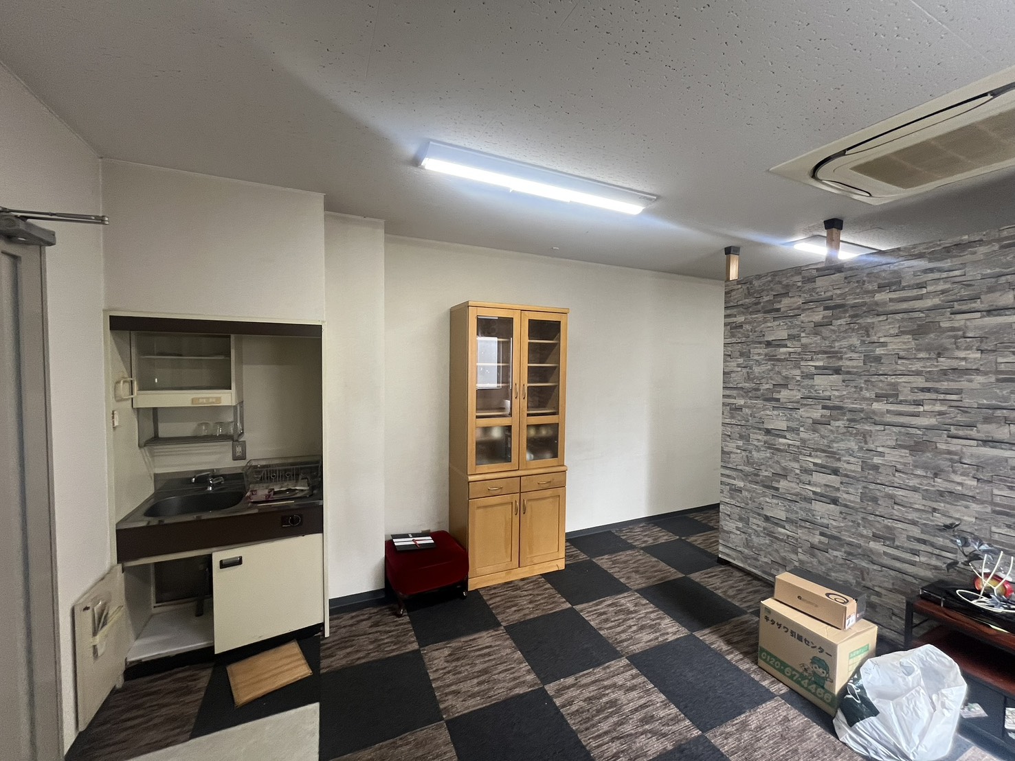 大阪市中央区 キッチンまわり・施工前